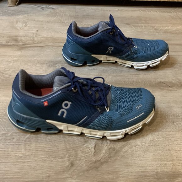 On Cloudflyer Athletic Running Shoes Sneakers Women's Size 7 Storm Blue/White - Picture 3 of 8